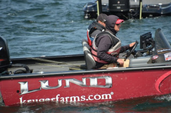 8CCB9F8C-7440-4A3D-BD54-675D76848E32