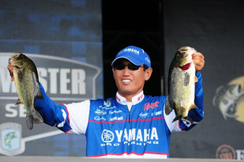 8CEBEF91-665D-4DE5-A9A8-F6A3852D4083