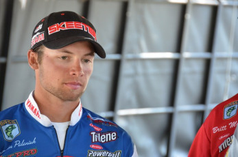 8D5331D3-2BD4-46F1-8D30-7BEBF95A008C