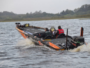 8D565E8C-A403-4BB7-A58E-679514CD0B25