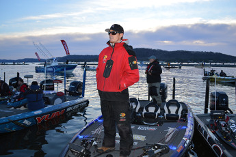 8DAFC9F7-A4D2-4AEC-AE2E-33382AB18C59