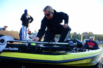 8E98D487-19A1-4F2D-96F6-AF3B23516DB3