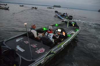 8EBCE76E-70E6-4B94-A56F-975E4C8E4706