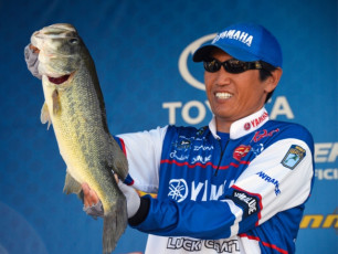 8ED4974E-A921-48B1-BDAD-36B6953437A4