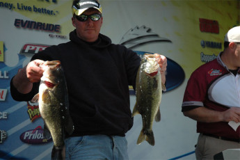 8F1DF928-8BFF-4CA2-9E7E-9E5BF772AFA7