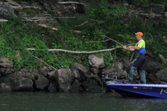 8F970AA1-BBF2-4C5A-9F02-D54ADD499483