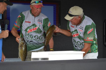 8FEBC380-1E6A-4BA0-BFED-EBCD2D4516B3