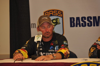 90449943-A35E-4F22-AC6F-3C762A2D4234