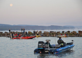 90820649-4F3C-4AD2-A3CC-5535F726B492