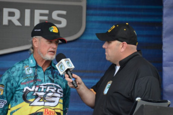 91C8E859-783B-43BA-8F96-89FE30BD5783