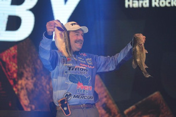 92109348-DA4E-4AE0-AA94-4B4E9BF4135C