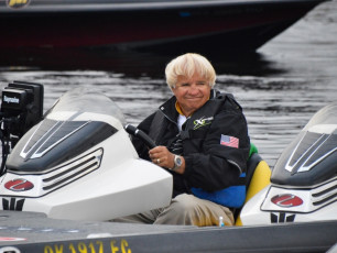 92139BBB-8314-4FDC-B840-802033B3814B