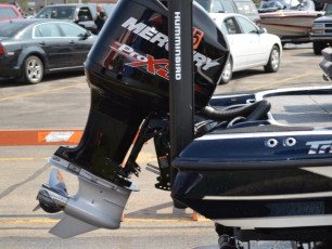 922E6BAE-0B03-4E2B-98D0-D3D58AA57A75