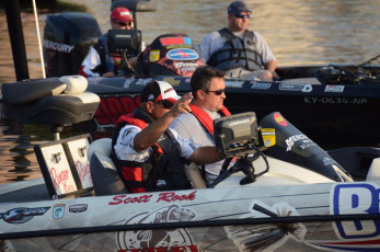 923C81F4-DE47-46C7-8AC0-76EE8CD01A5E