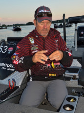 92F05A46-9C70-41E0-A4DA-1E53E6CA46F8