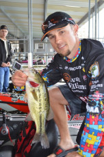 93C63DDF-E949-4E92-8D02-F15C235C1029