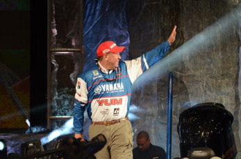 93CBC740-4B24-40CD-9B10-5BC03DB099E3