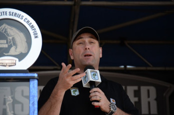 940ADD2E-42B2-4708-817B-AB2BF10D5096