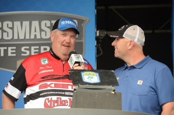 95E35DD6-5B39-45A7-BC90-B6CF2A90E7A2