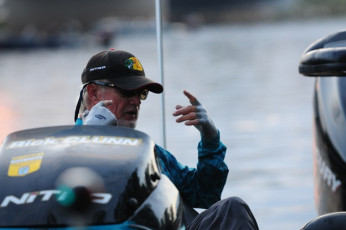 9627DDDB-03AE-4AB8-B1FC-AA83D6C7380D