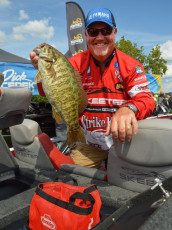 972AD52D-3AAA-424C-8891-2E205CFCDBC0