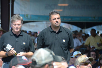 9819CCD0-BA43-41DC-A378-4A2B58A11737