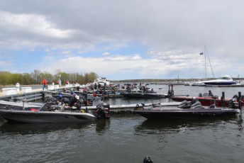 984C861A-87C6-4613-8814-930A2490ECED