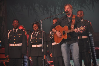 9865D1BB-6FC2-46E6-89DE-469722AFC121