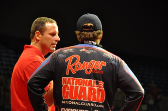 9878DE69-A004-4926-8C6A-2A8476BDF945