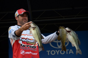 987B8CF5-9C67-479B-8FCF-900845E5FCD5