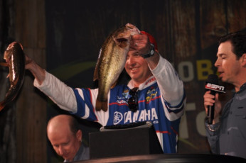 98B8CB34-22CA-4E37-8257-A7CEA6A29705