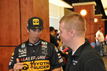 9932D47C-4F0E-41C3-8018-0E9B85A77D12