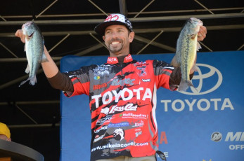 99B08C9C-9430-4A27-8E51-962E6FB5F9BE