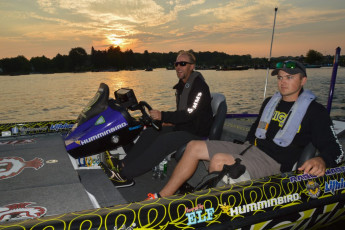 9A55DDB9-5AB8-424C-AAA7-06FC047D3F4C