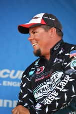 9A7AEE8A-50C0-44C8-9C83-631D823A78E3