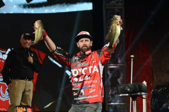 9B21CDB7-B015-403B-9A3C-0D6715D995CE