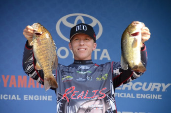 9B53ED4F-872E-428B-9536-AD0A0C158C2B