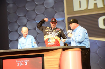 9B55015A-0C29-4B63-B256-D2B17A85D8E8