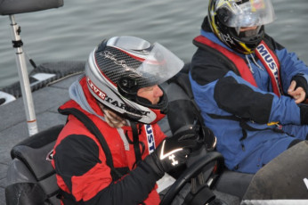 9B9AD18D-509D-4B53-99C1-67BF700CAEB6