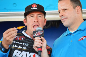 9BE4D030-9325-4DB1-BD4A-BAAC30D9AC22