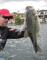 9D56C483-6D2E-478C-92B7-E11C63F2C61D