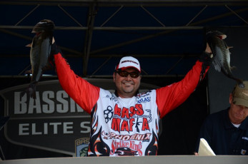 9DB38FB8-72F2-4774-A938-8C455185FED8