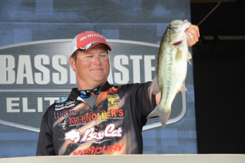 9DD1FEA4-0EB8-412B-864F-48863ED9D790