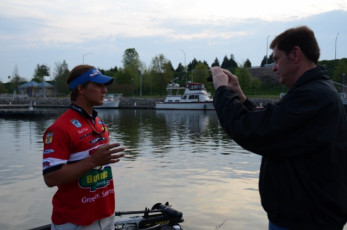 9DEC917F-0EC3-499C-ACB8-3D1BA6BA978C