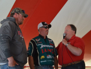 9E1E61FB-79B3-4CAC-8F59-EE3447D57817