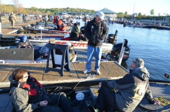 9E31FF12-D95E-4833-8273-4FDAD0ABDA5F