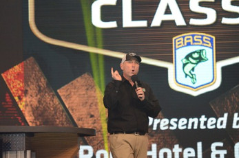 9E913976-5FA6-4D29-B051-DC8AD4900219