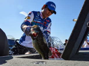 9EB0541D-2469-424C-ABAD-4232B741B875