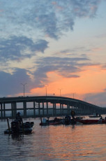 9EF90206-542B-4C6F-A663-383F028FE272