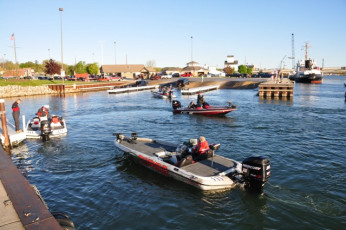 9F8B13DD-CF88-4091-BA93-BC5DEC57C2E0